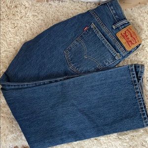 Levi jeans